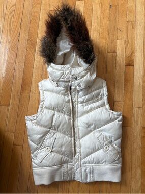 GAP Cream Kids Puffer Vest with Navy Label